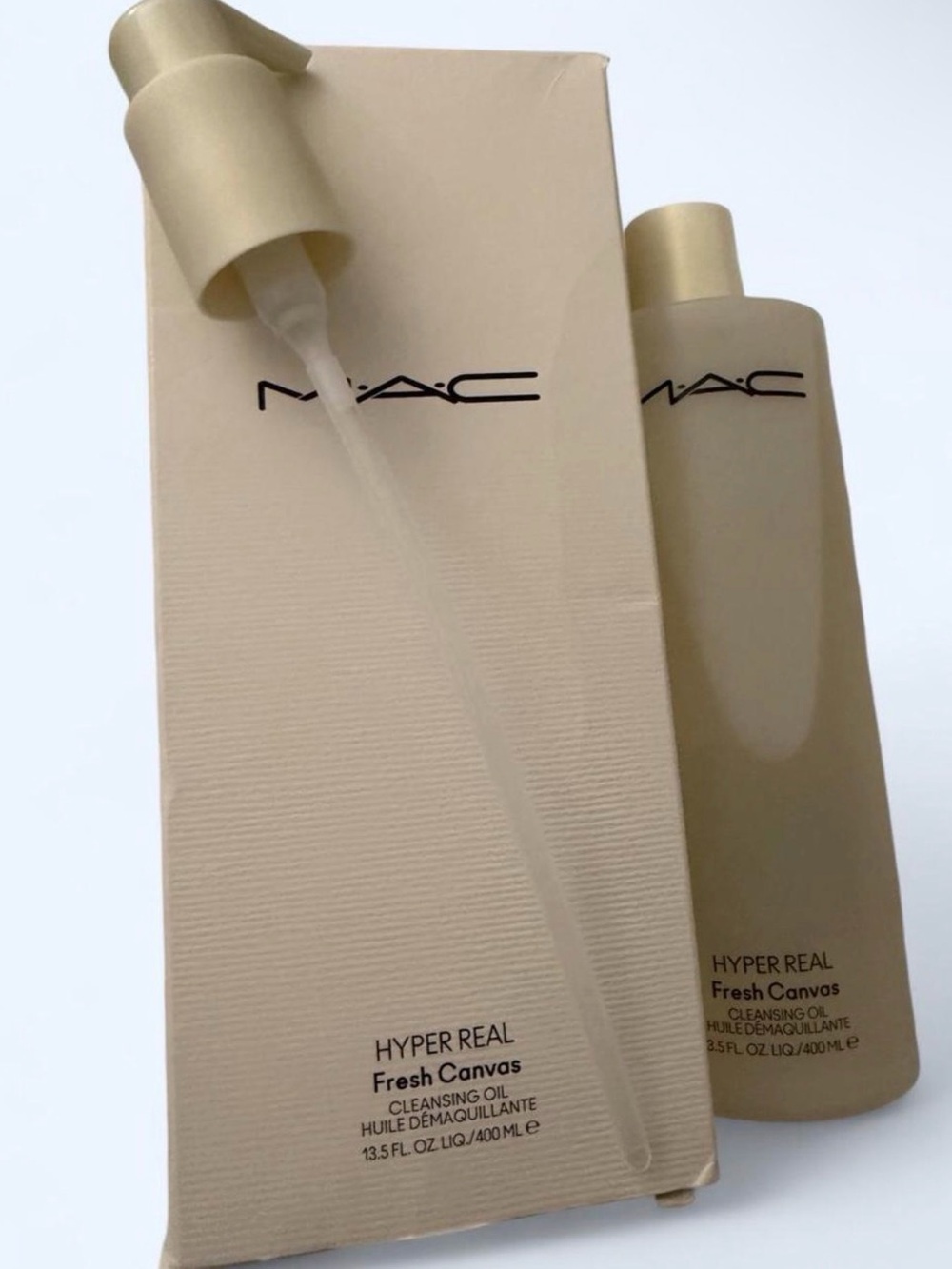 MAC Cosmetics Hyper Real Fresh Canvas Cleansing Oil - Jumbo Size $57 Retail